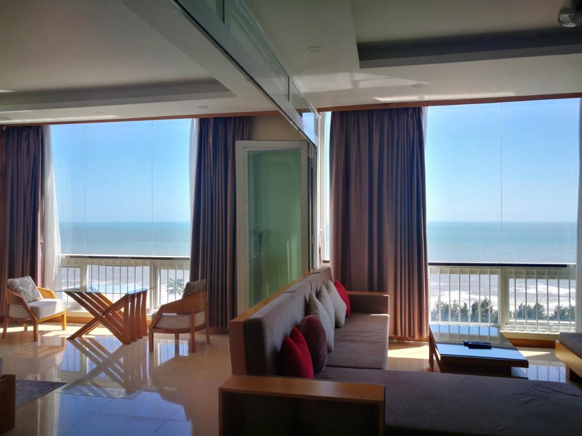 Апартаменты Marvelous Sea View Вунгтау Экстерьер фото