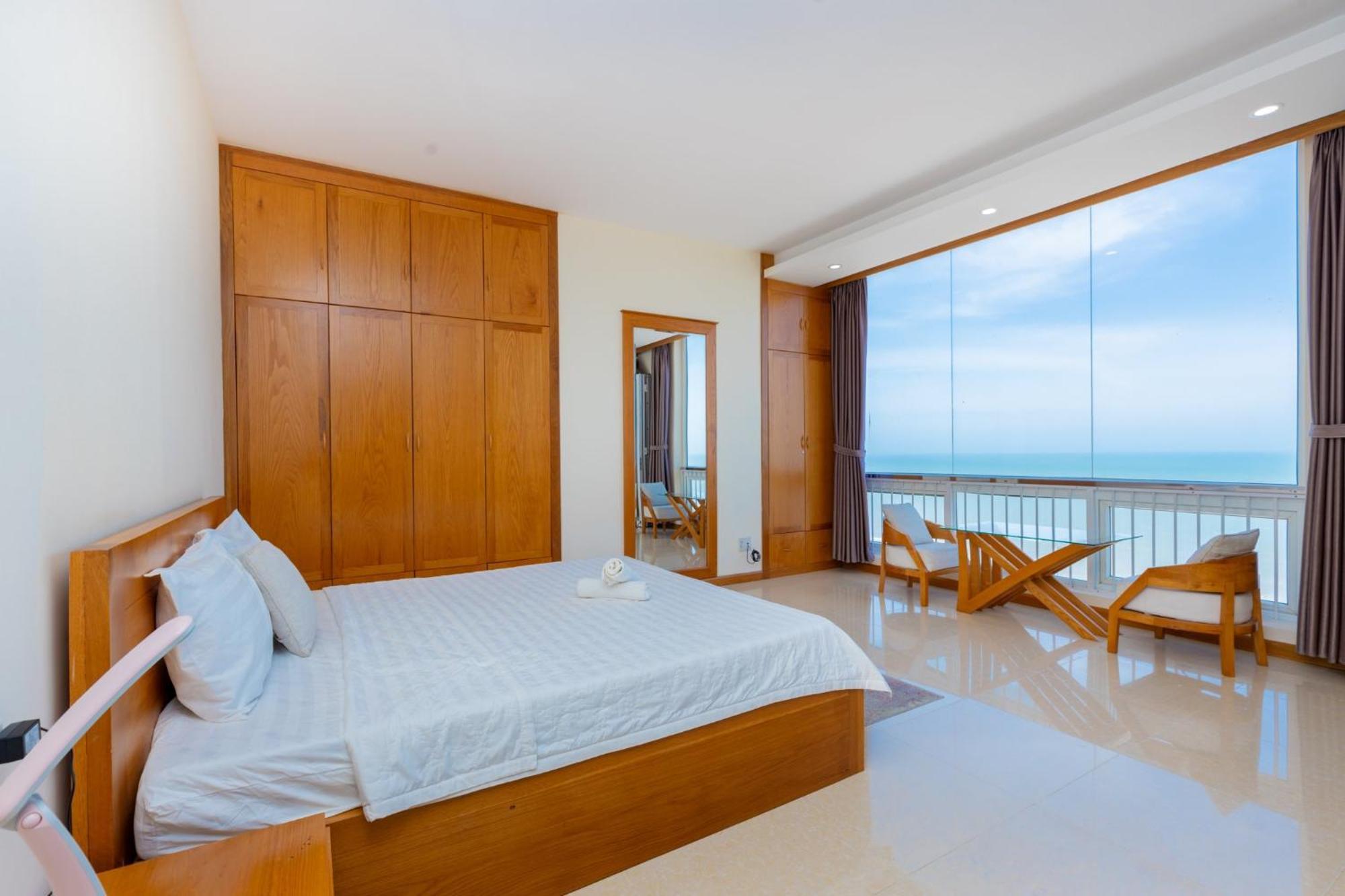 Апартаменты Marvelous Sea View Вунгтау Экстерьер фото